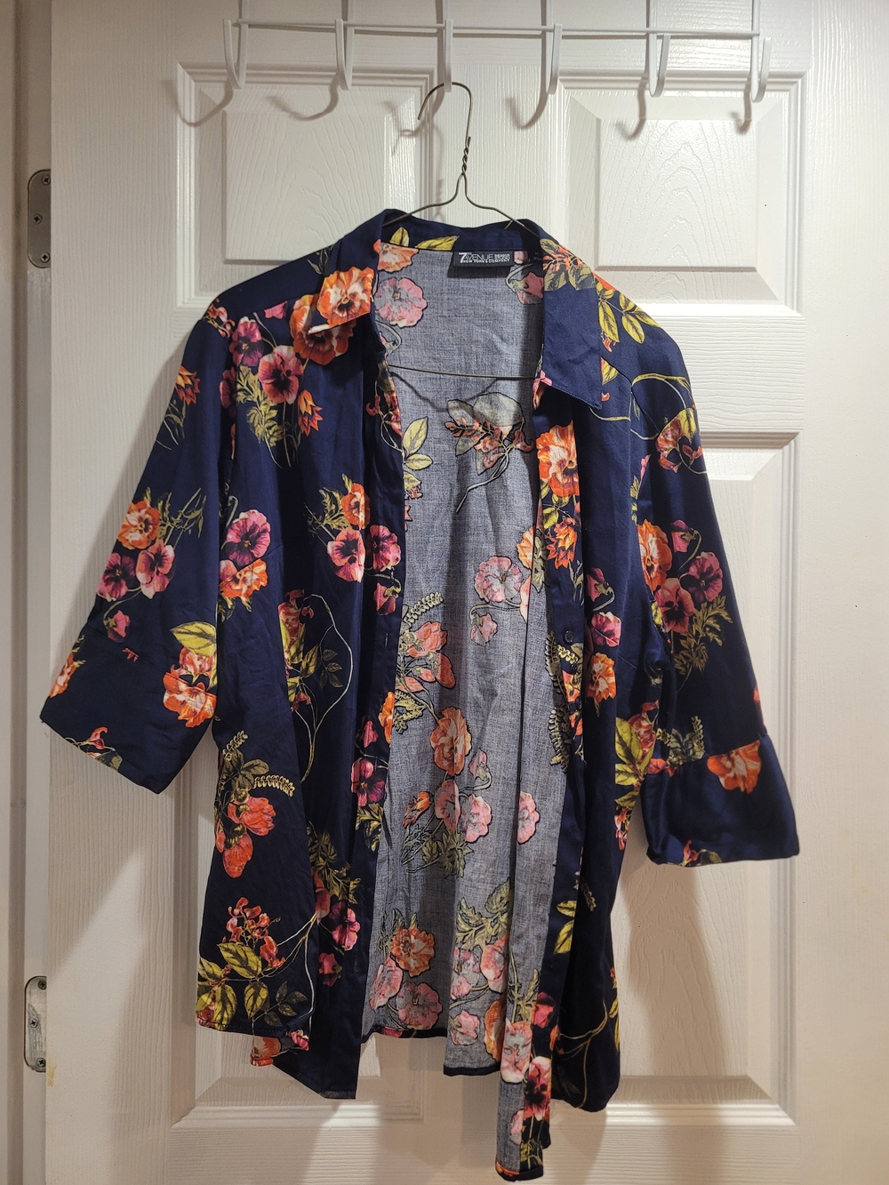 New York & Company Navy Floral Short-Sleeve Shirt